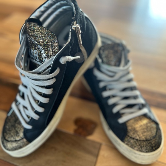 P448 - Picture 4 of 7